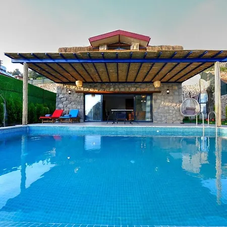 Zahira Fethiye