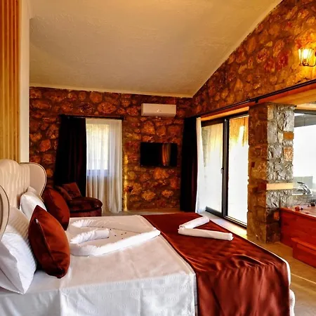 Zahira Villa *